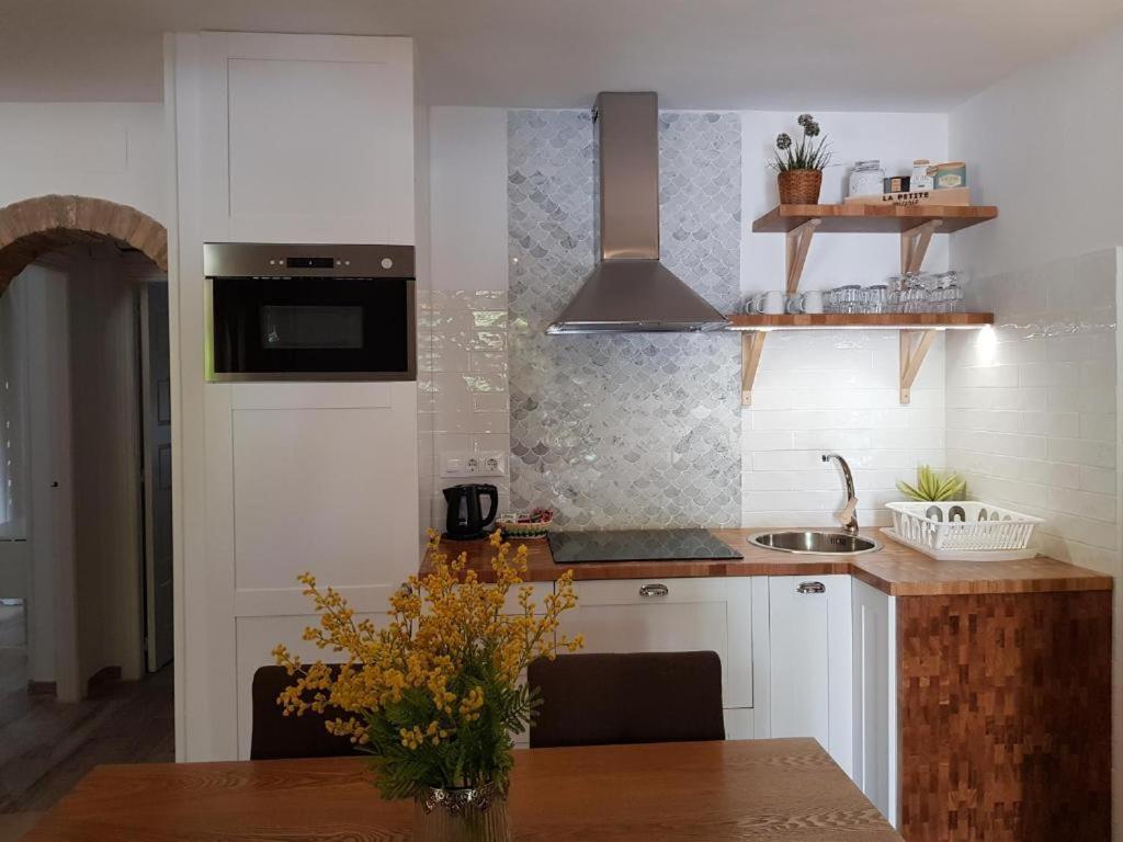 Apartamento de 2 dormitorios con vistas a la piscina