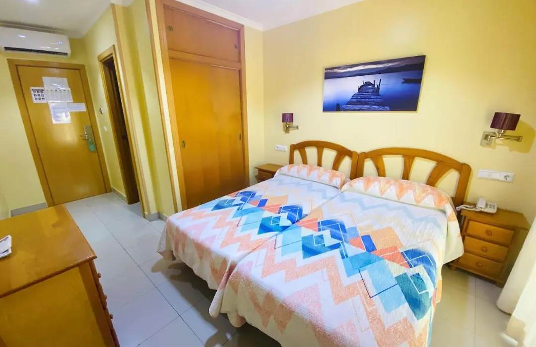 Hostal L'Anfora-1