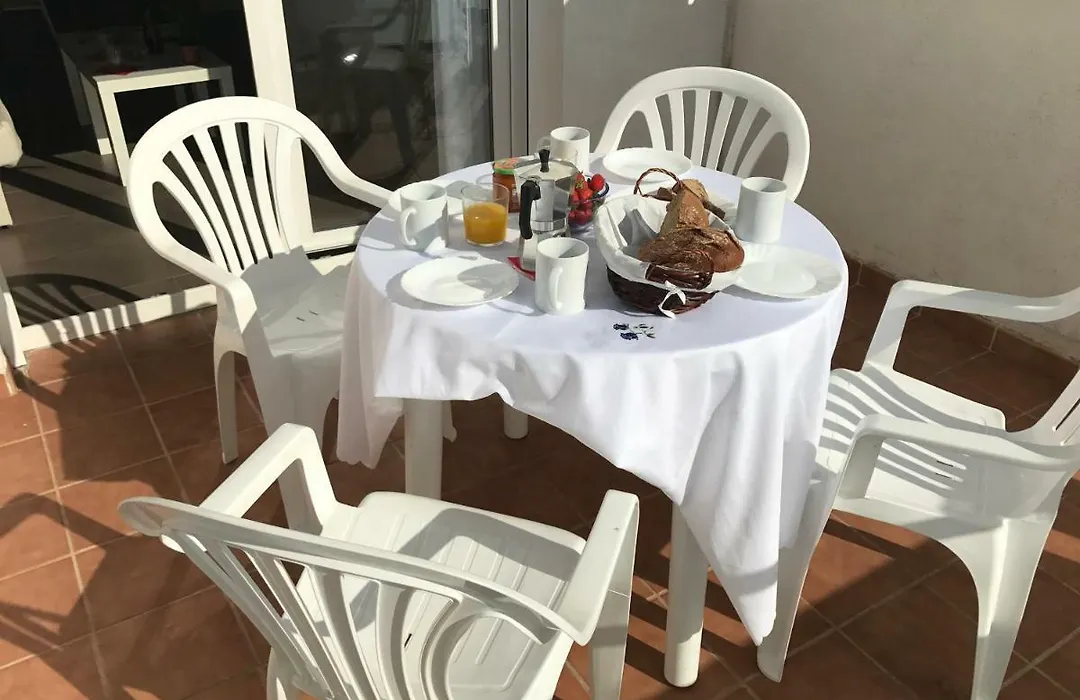 Apartamentos Fercamar Denia-1