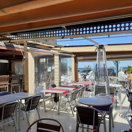 Hostal Oasis-2